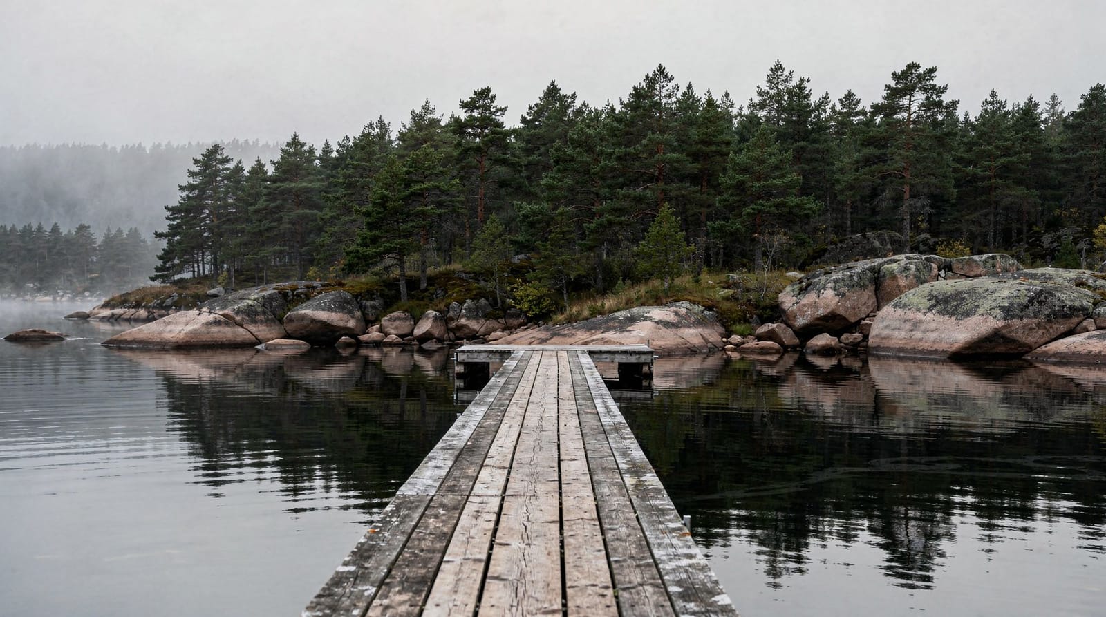 Grinda day guide: the best natural island in the middle archipelago — Grinda island Stockholm: ferry from Strömkajen, walking trails, swimming, the Wä