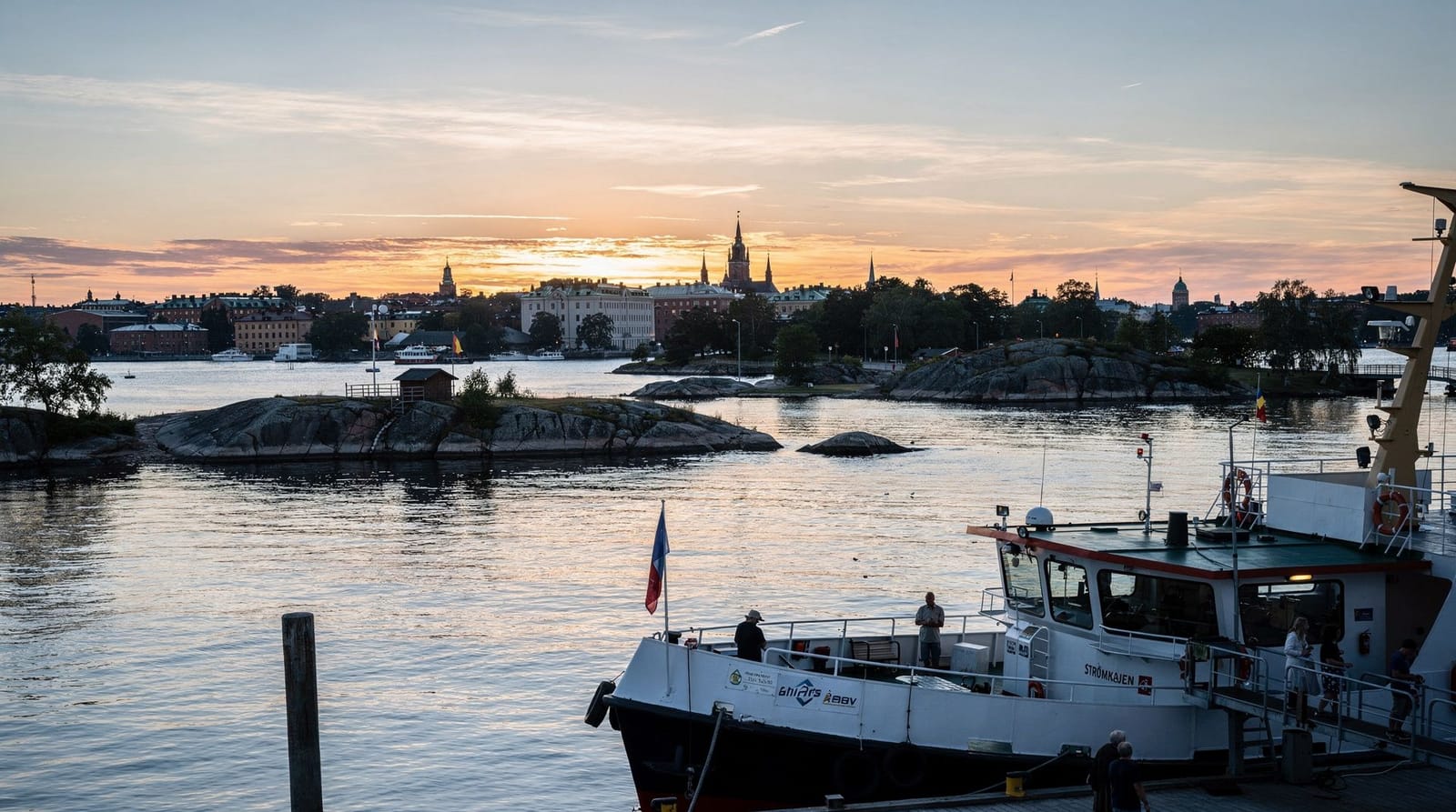 Stockholm summer archipelago: a 5-day white nights itinerary — 5 days — moderate — mid-range