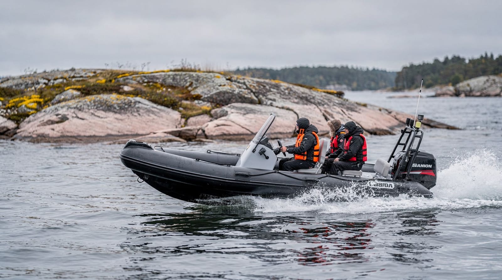 Stockholm archipelago 2-hour RIB speedboat tour review — Honest review of the Stockholm archipelago 2-hour RIB speedboat tour. What you s